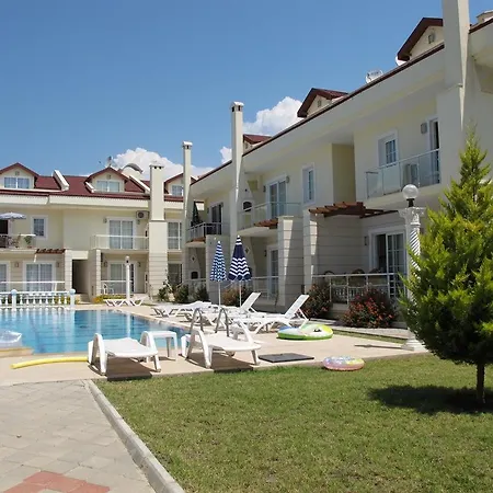 Ocean Beach Club B1